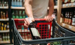 Получение лицензии на розничную продажу алкоголя в Отрадном в октябре